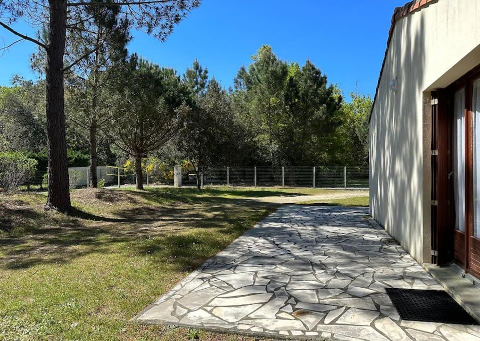Vaste Villa Au Coeur De La Pinede Les Mathes Esterno foto